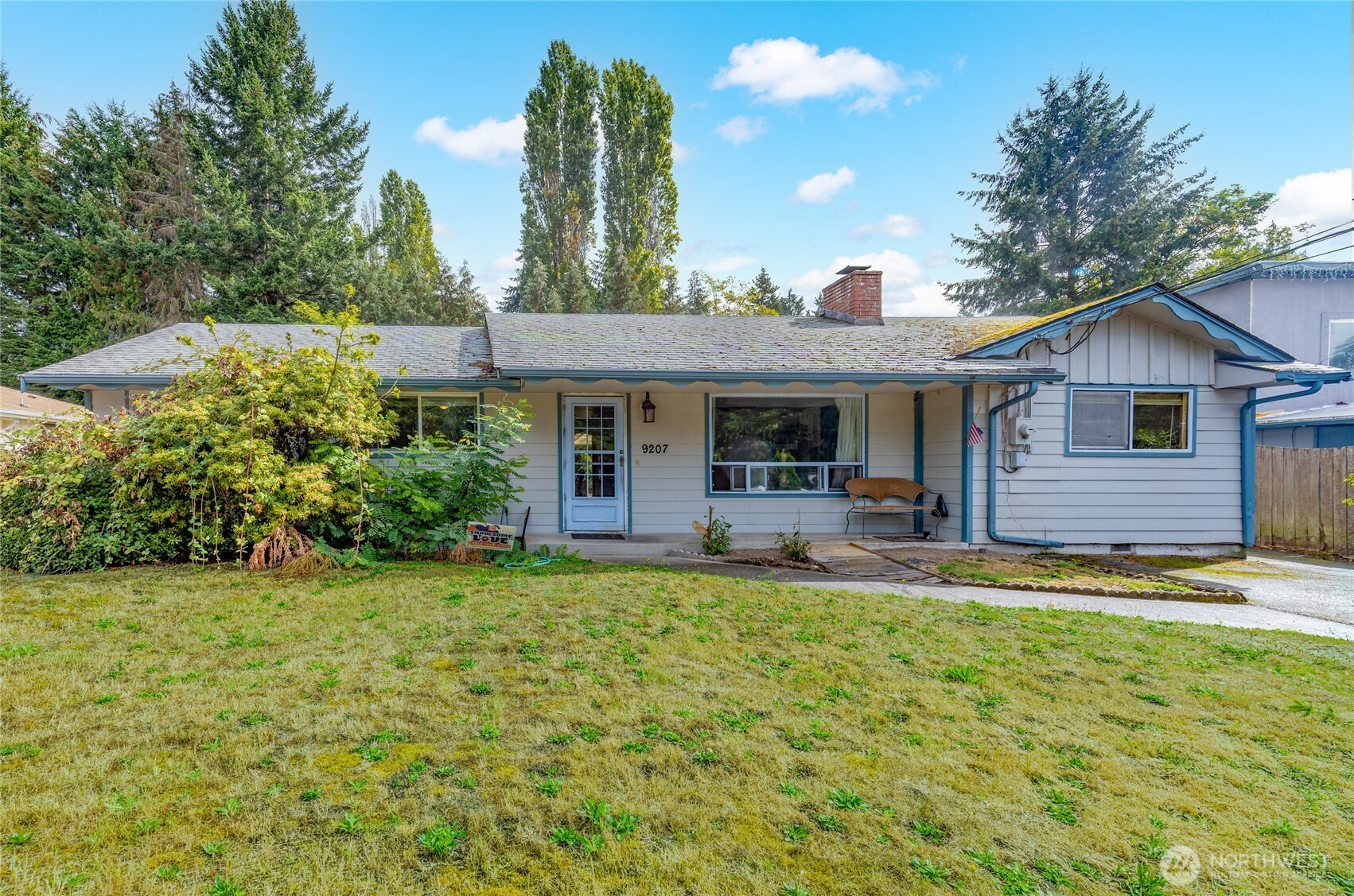9207 Yakima Avenue Property Photo 1