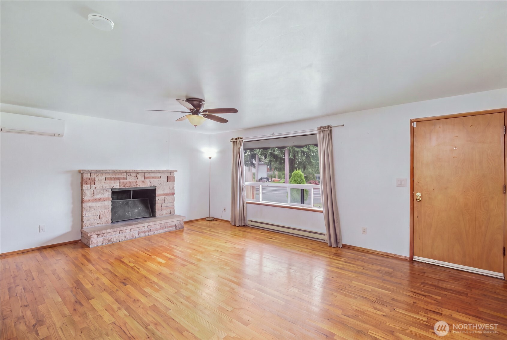 9207 Yakima Avenue Property Photo 5