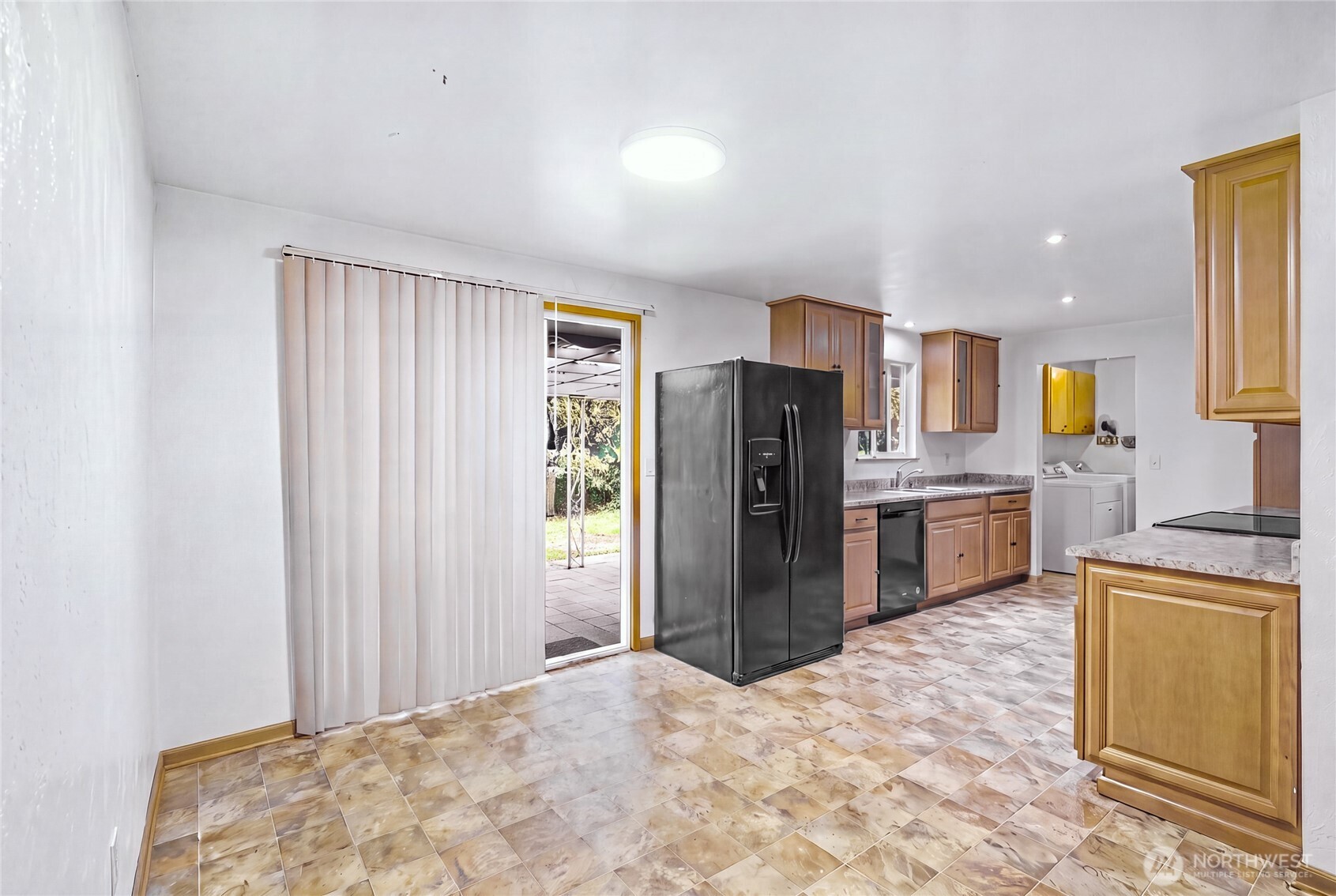 9207 Yakima Avenue Property Photo 8