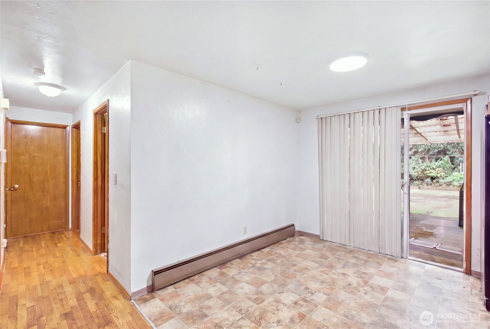 9207 Yakima Avenue Property Photo 9