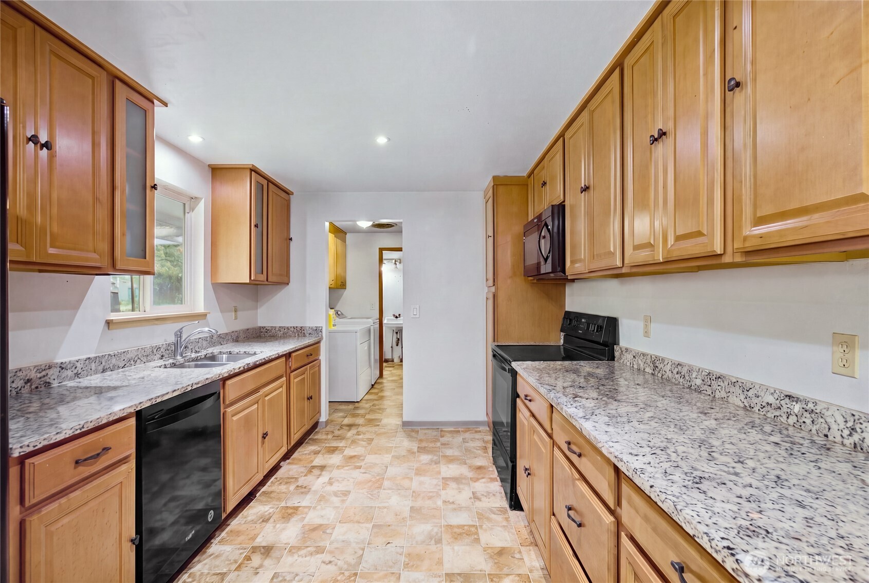 9207 Yakima Avenue Property Photo 11