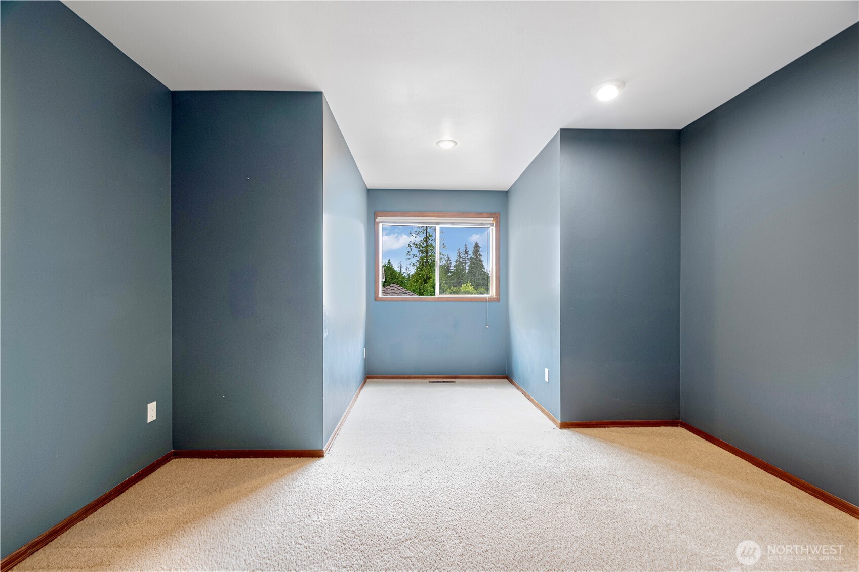 2110 216th Place Ne Property Photo 23