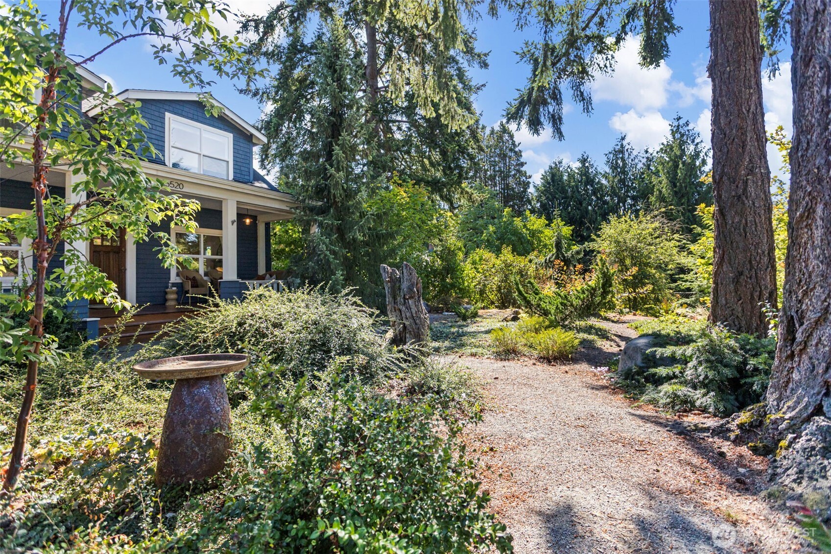 15520 Burke Avenue Property Photo 1