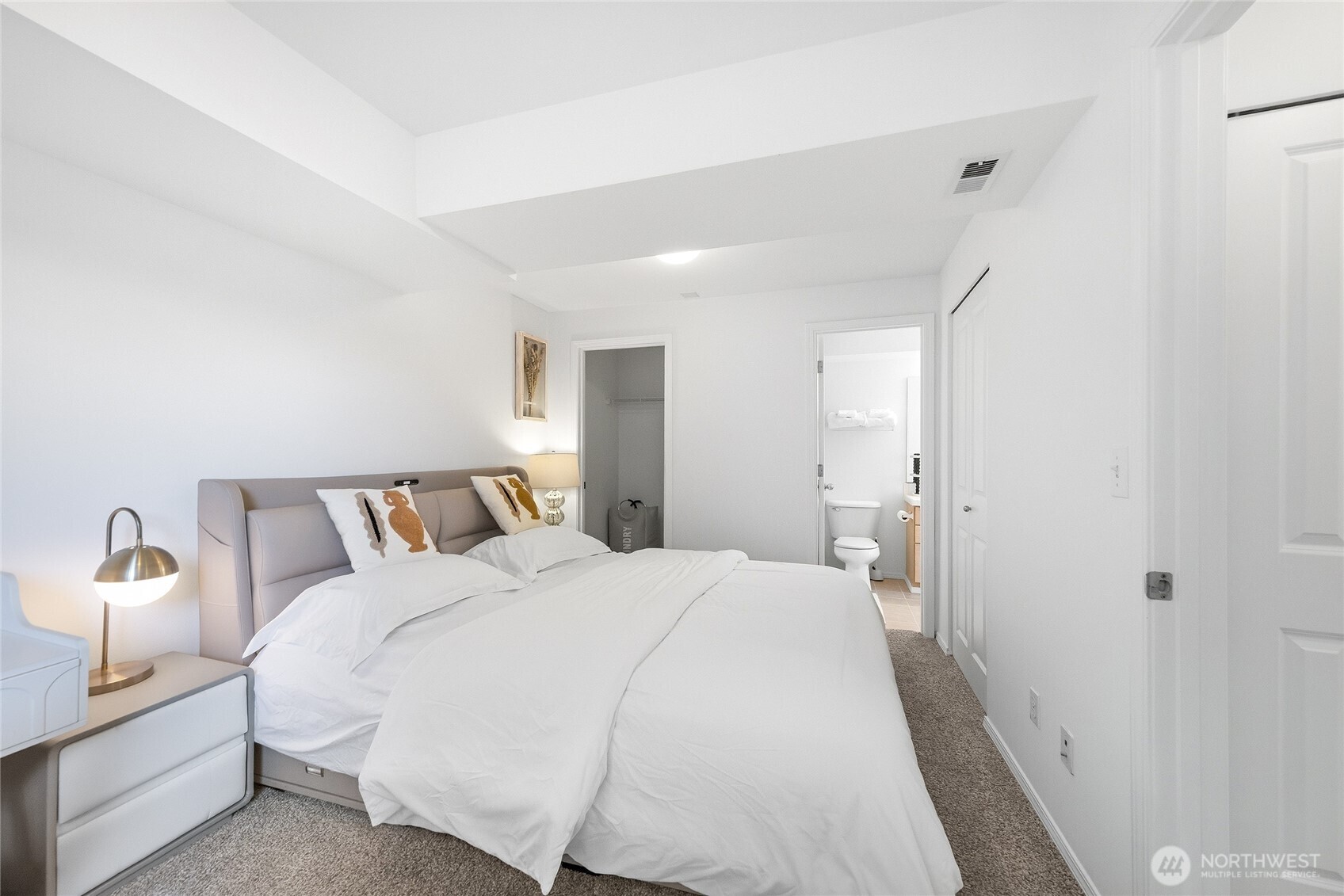 1621 S Weller Street B Property Photo 25