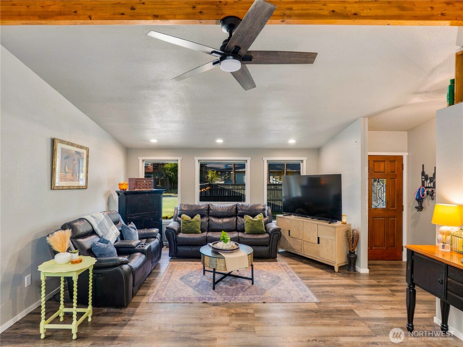 1409 1st Street Property Photo 5