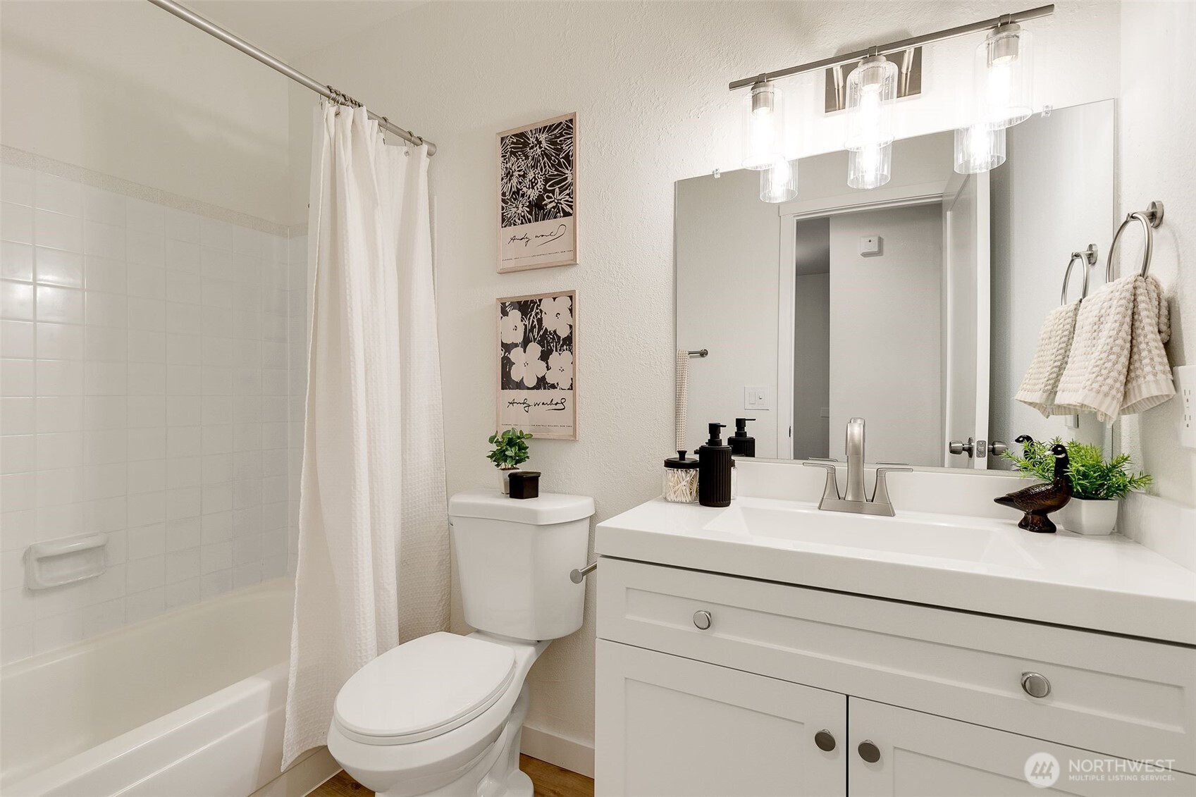 5824 Ne 75th Street D-307 Property Photo 18