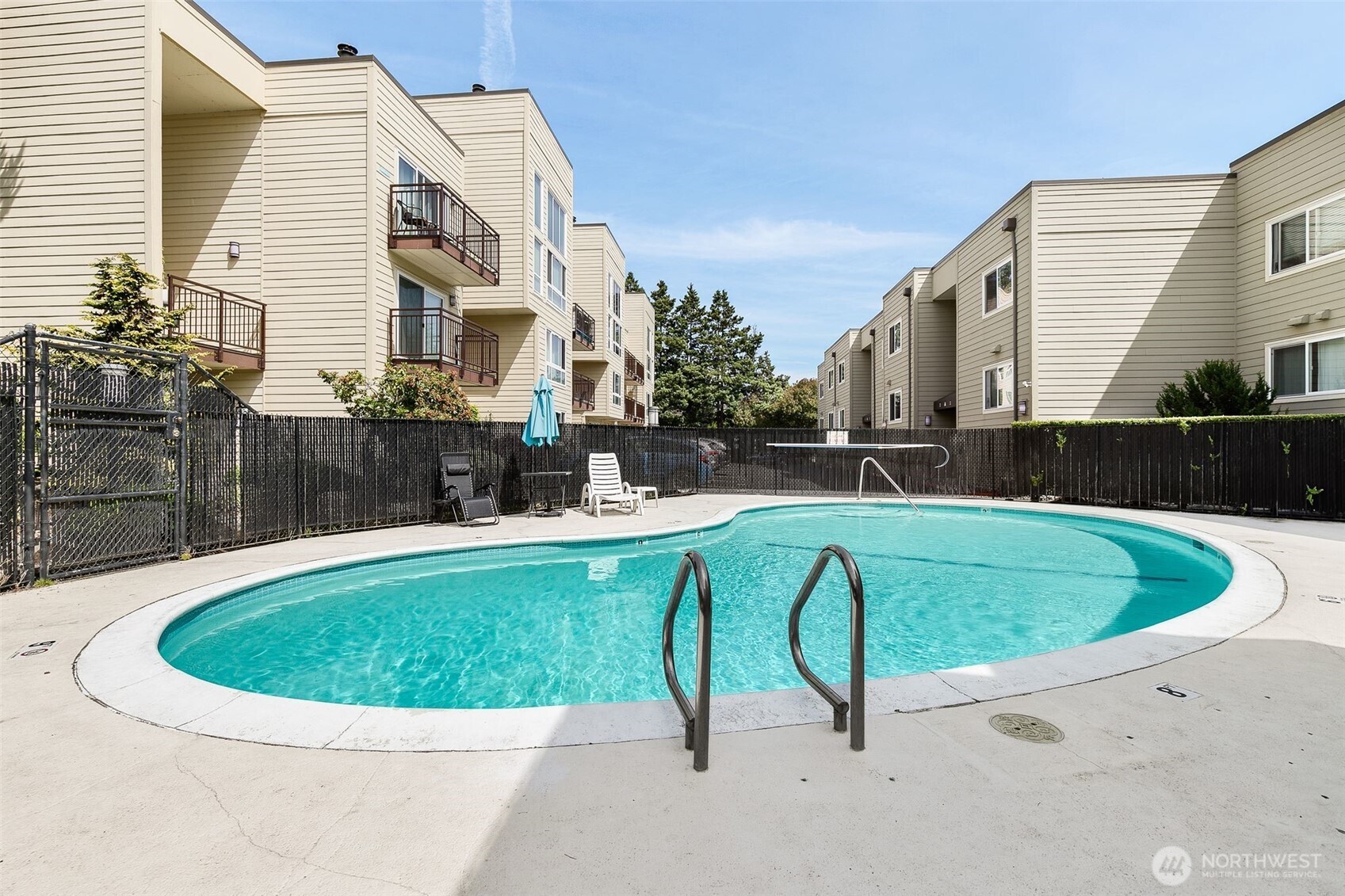5824 Ne 75th Street D-307 Property Photo 22