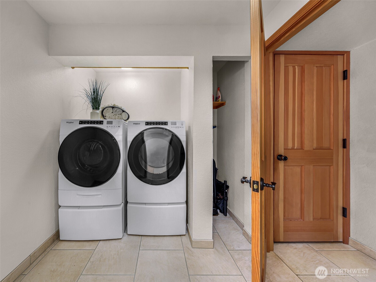 21608 Ne 24th Street Property Photo 18