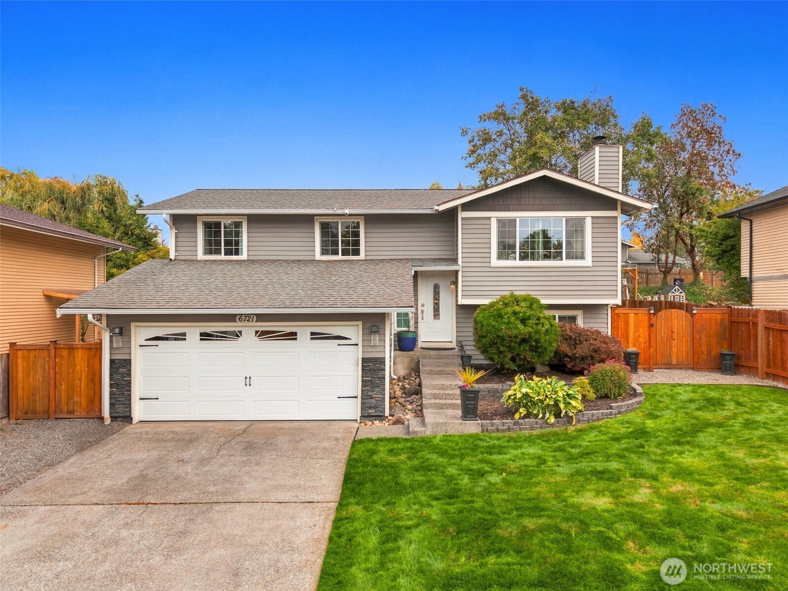 6721 20th Street Property Photo 1
