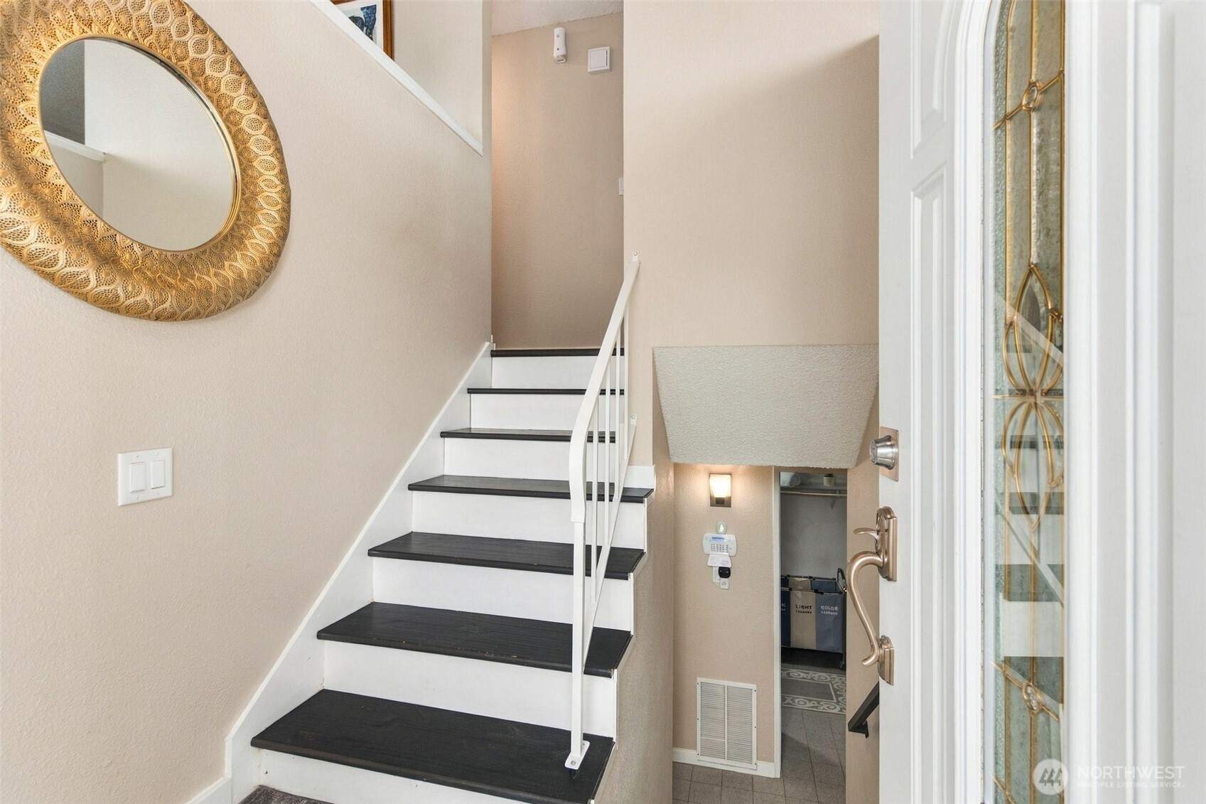 6721 20th Street Property Photo 3