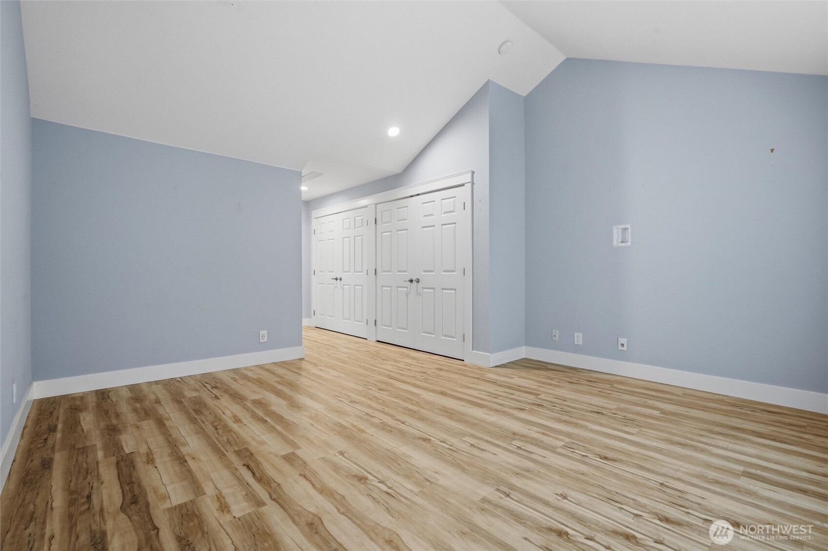 9763 Ebbtide Lane Property Photo 12