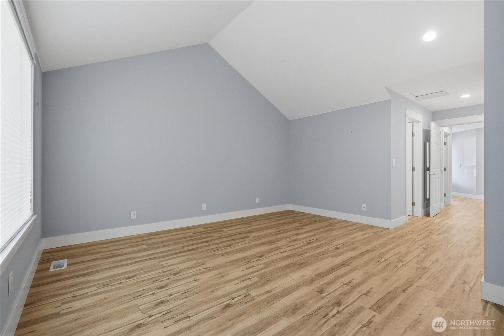 9763 Ebbtide Lane Property Photo 13