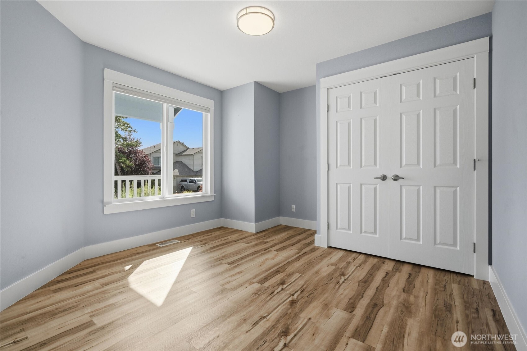 9763 Ebbtide Lane Property Photo 14