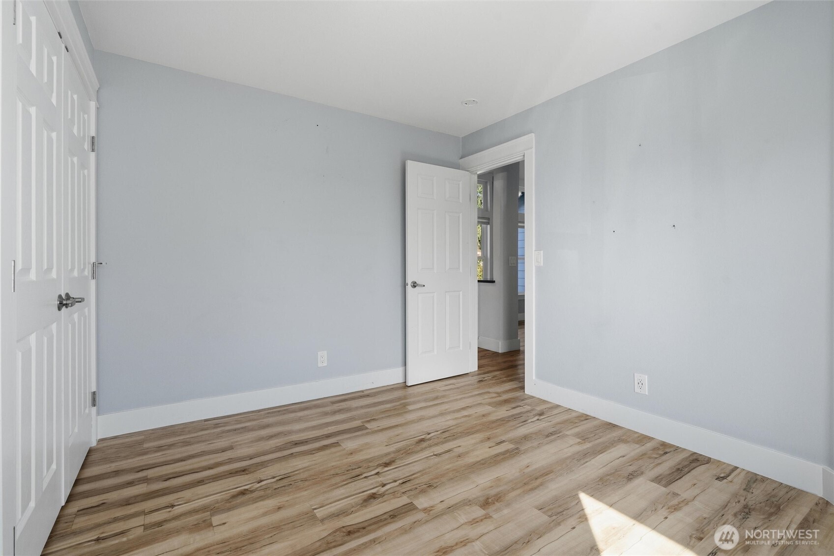 9763 Ebbtide Lane Property Photo 15
