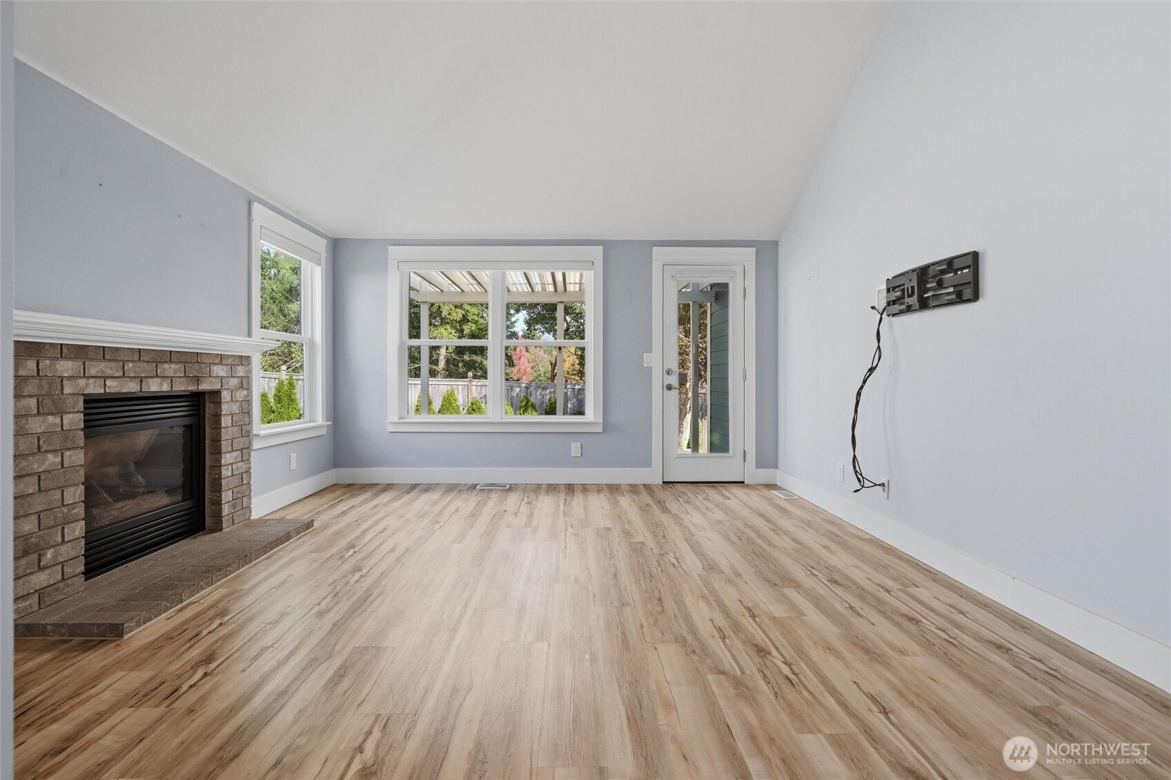 9763 Ebbtide Lane Property Photo 28