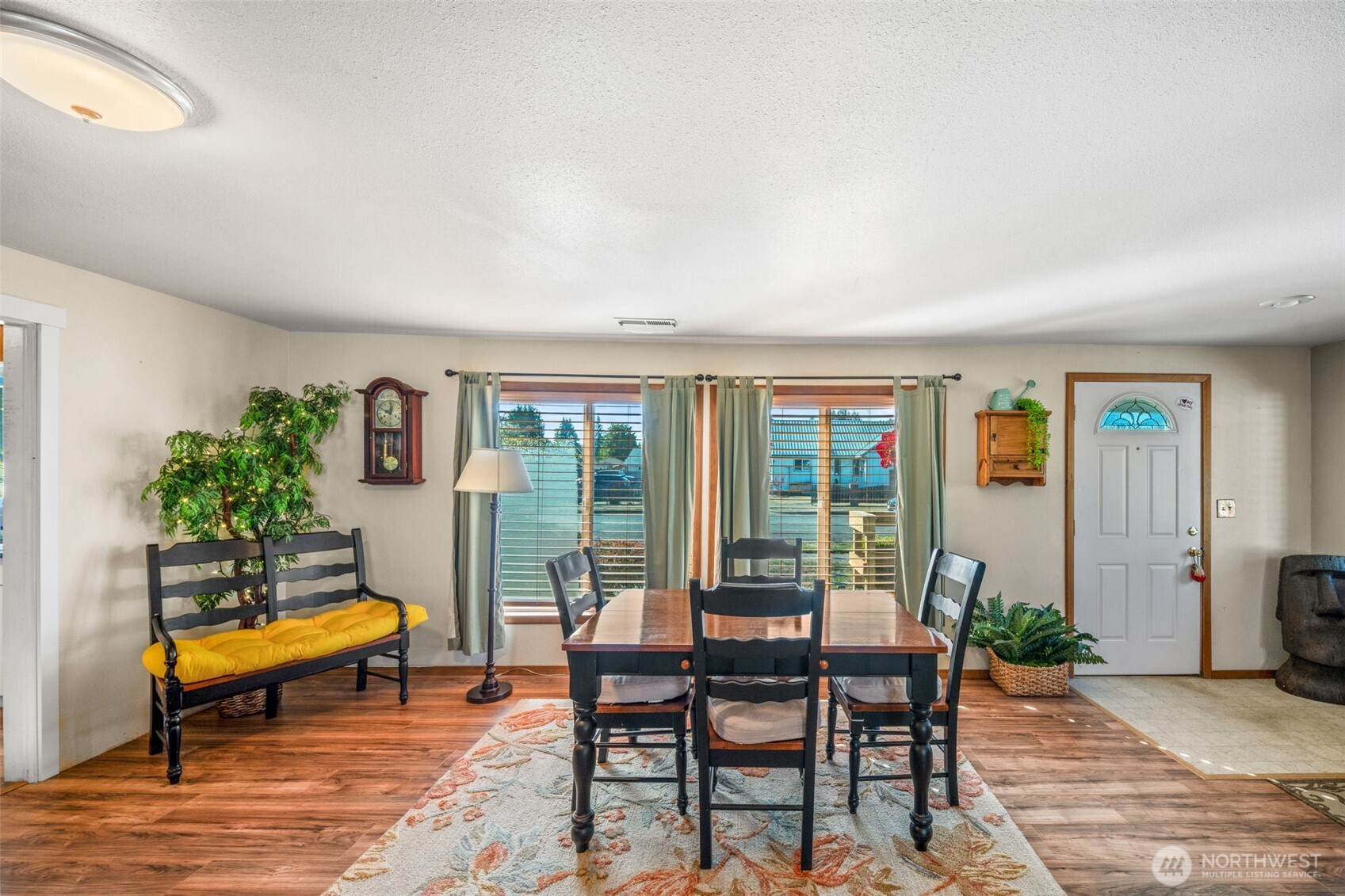 1212 H Street Property Photo 10