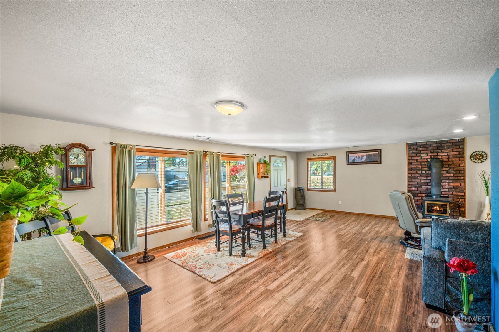 1212 H Street Property Photo 11