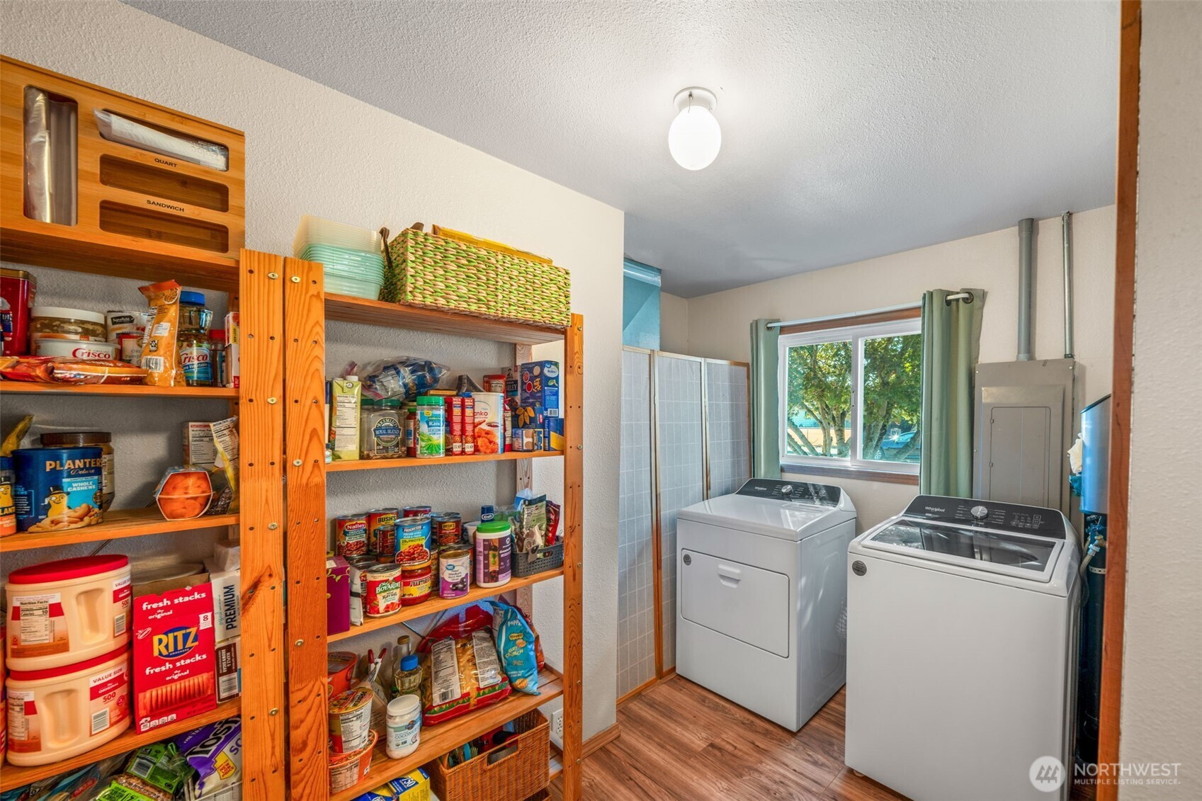 1212 H Street Property Photo 14