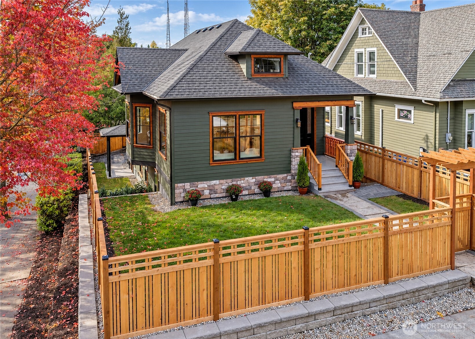 1403 31st Avenue Property Photo 1