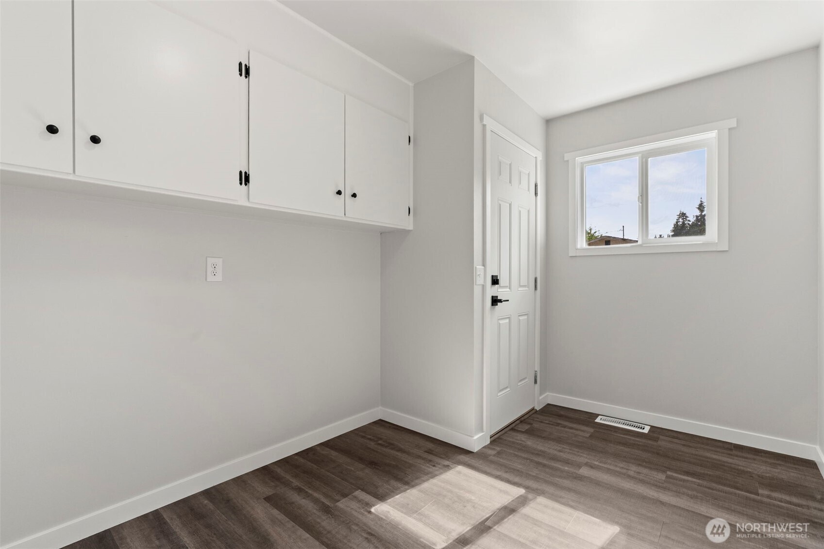 4503 Carpenter Road Property Photo 18