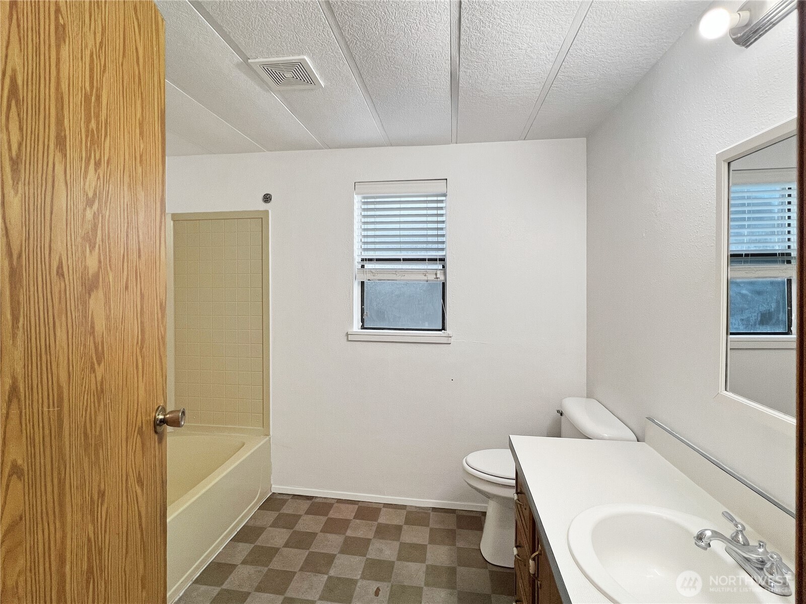 10900 Kuhlman Road 28 Property Photo 11