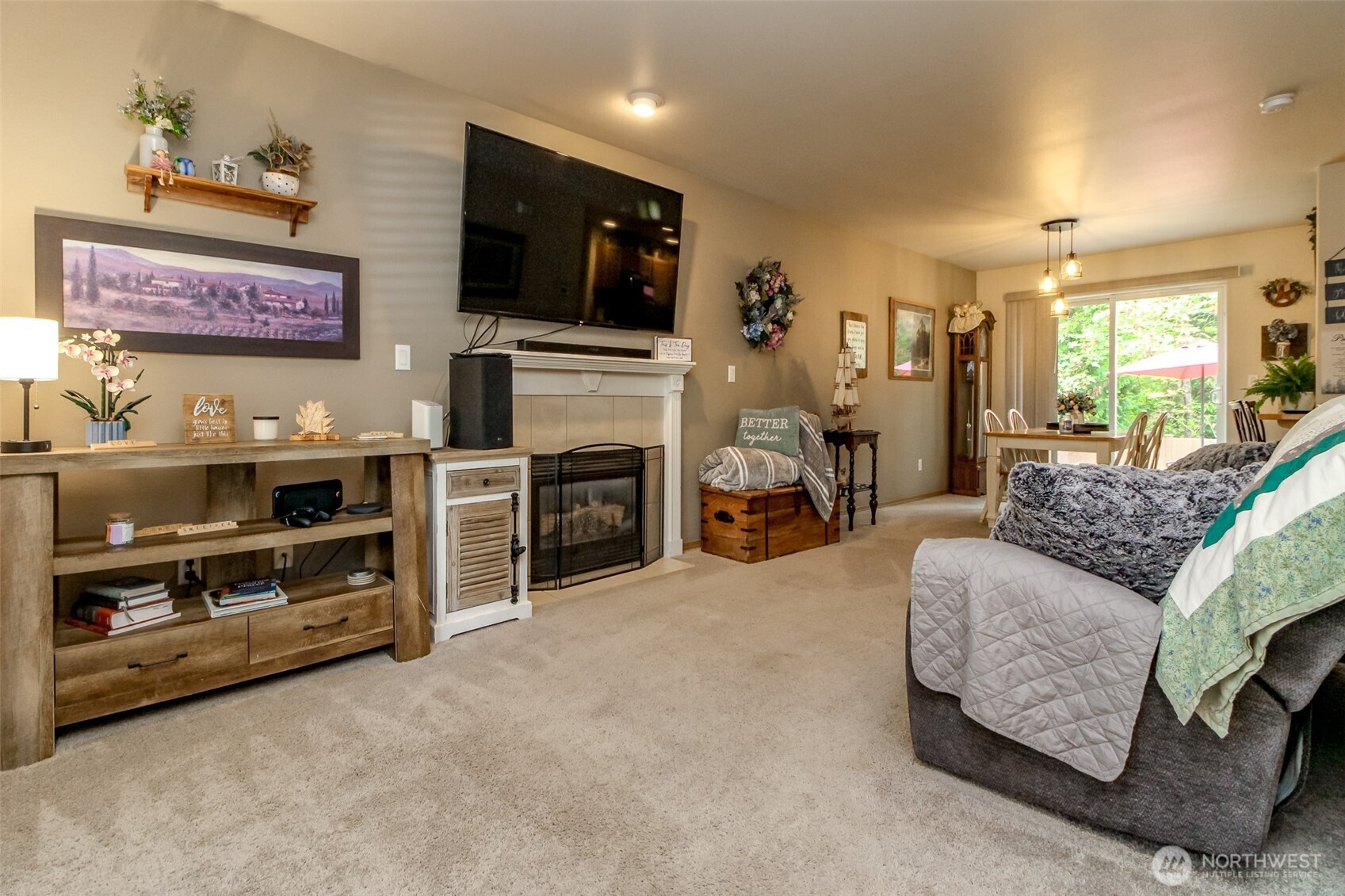 2701 19th Place Property Photo 3