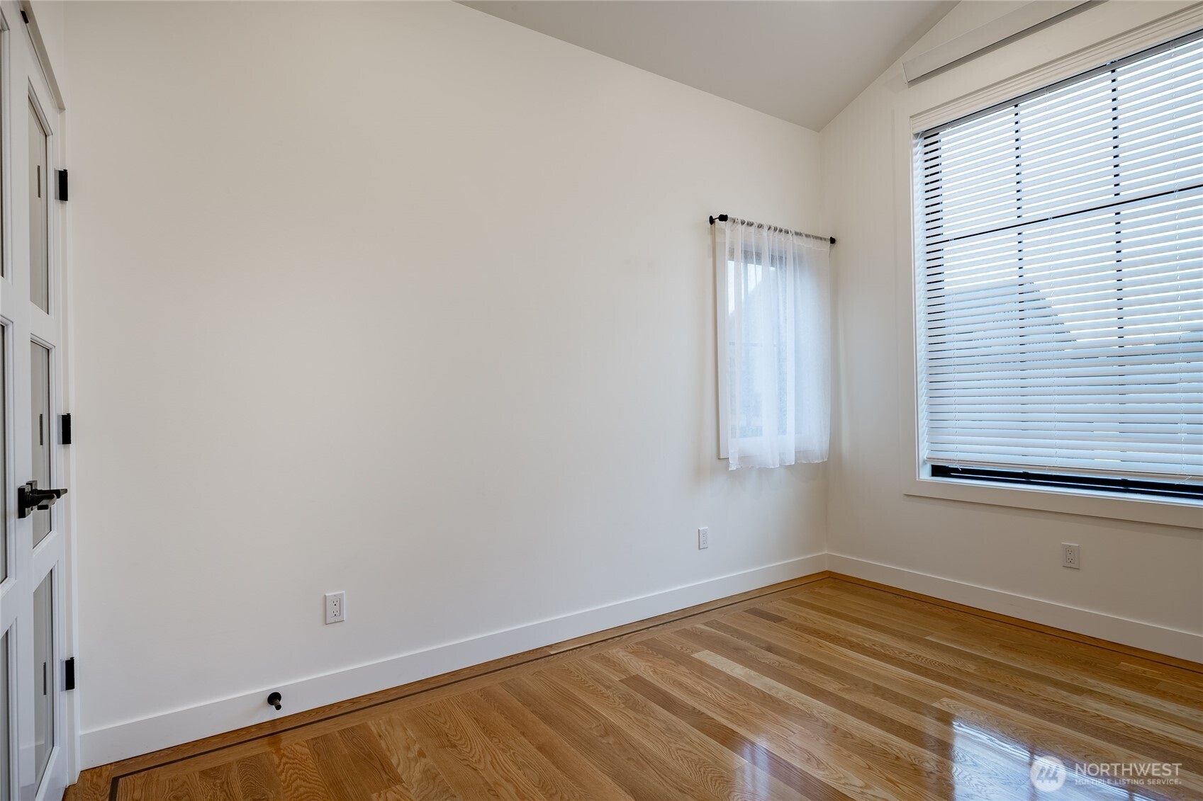 204 Pebblebrook Drive Property Photo 28
