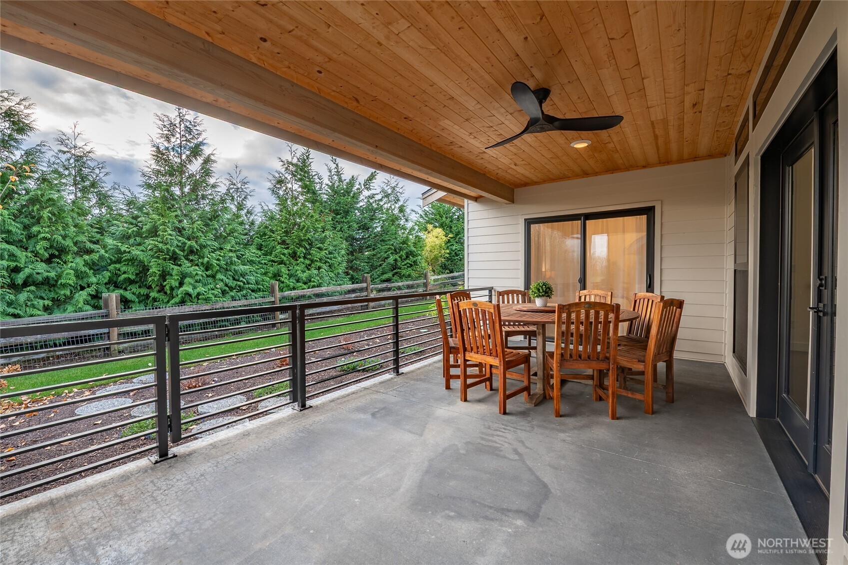 204 Pebblebrook Drive Property Photo 32