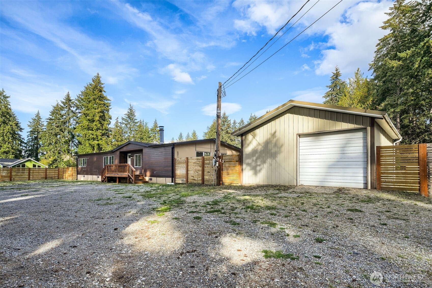 5013 80th Street Property Photo 4