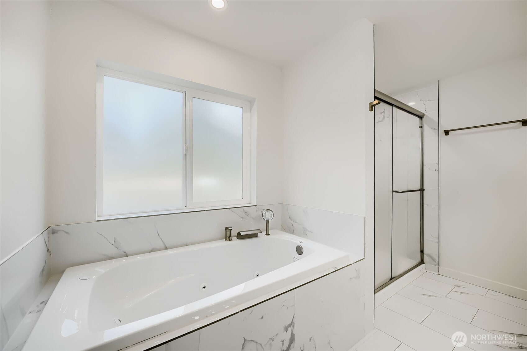 5013 80th Street Property Photo 19