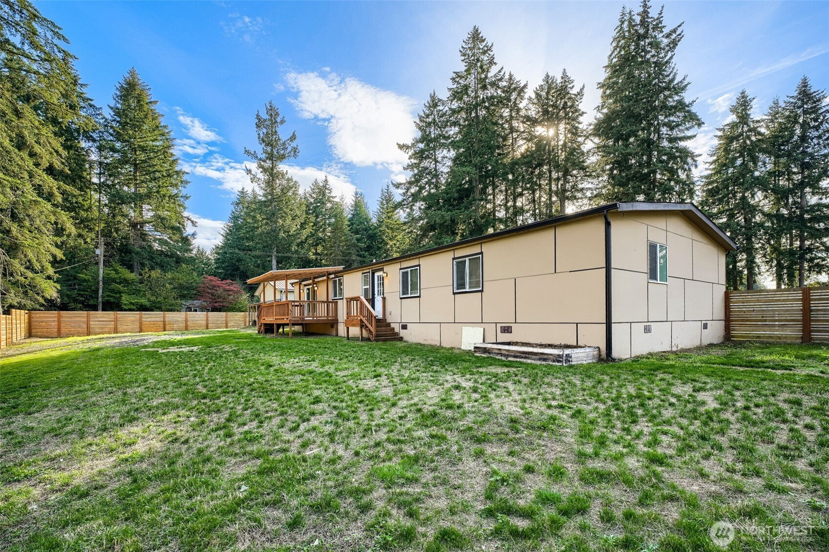 5013 80th Street Property Photo 32