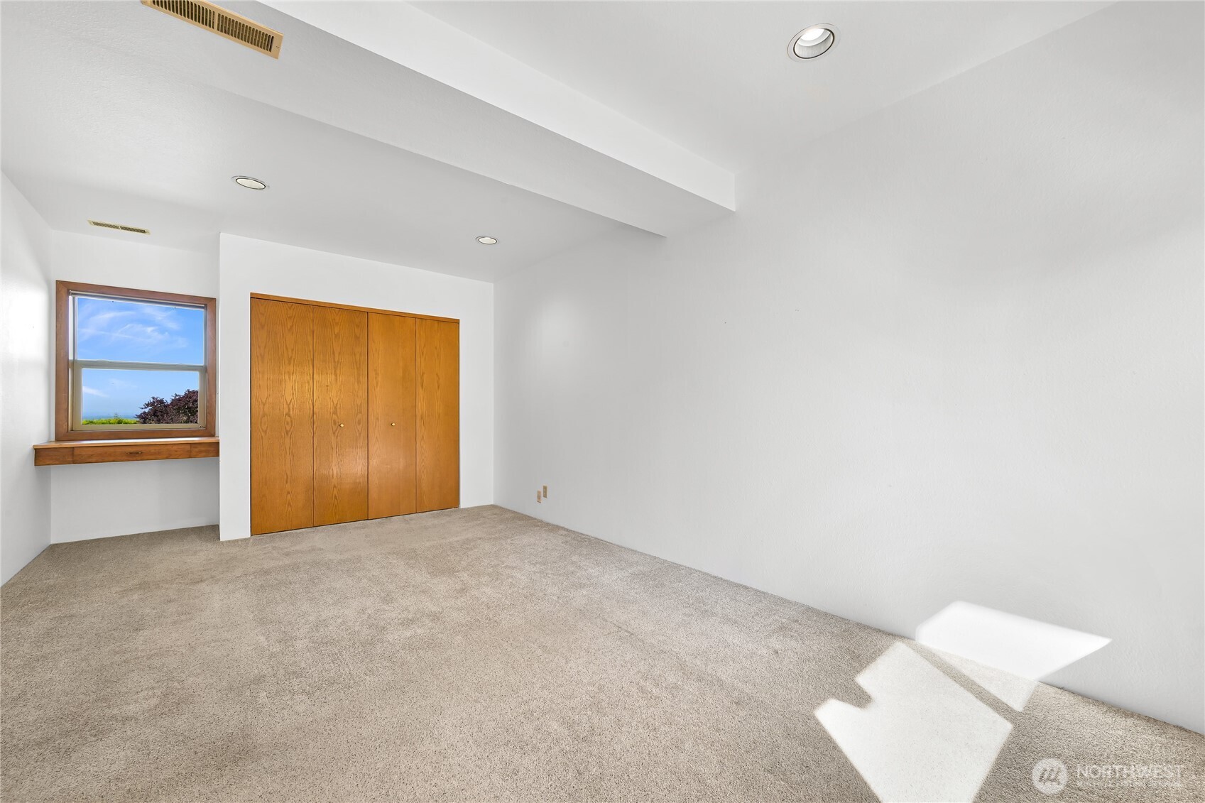 1700 E Lopez Court Property Photo 29