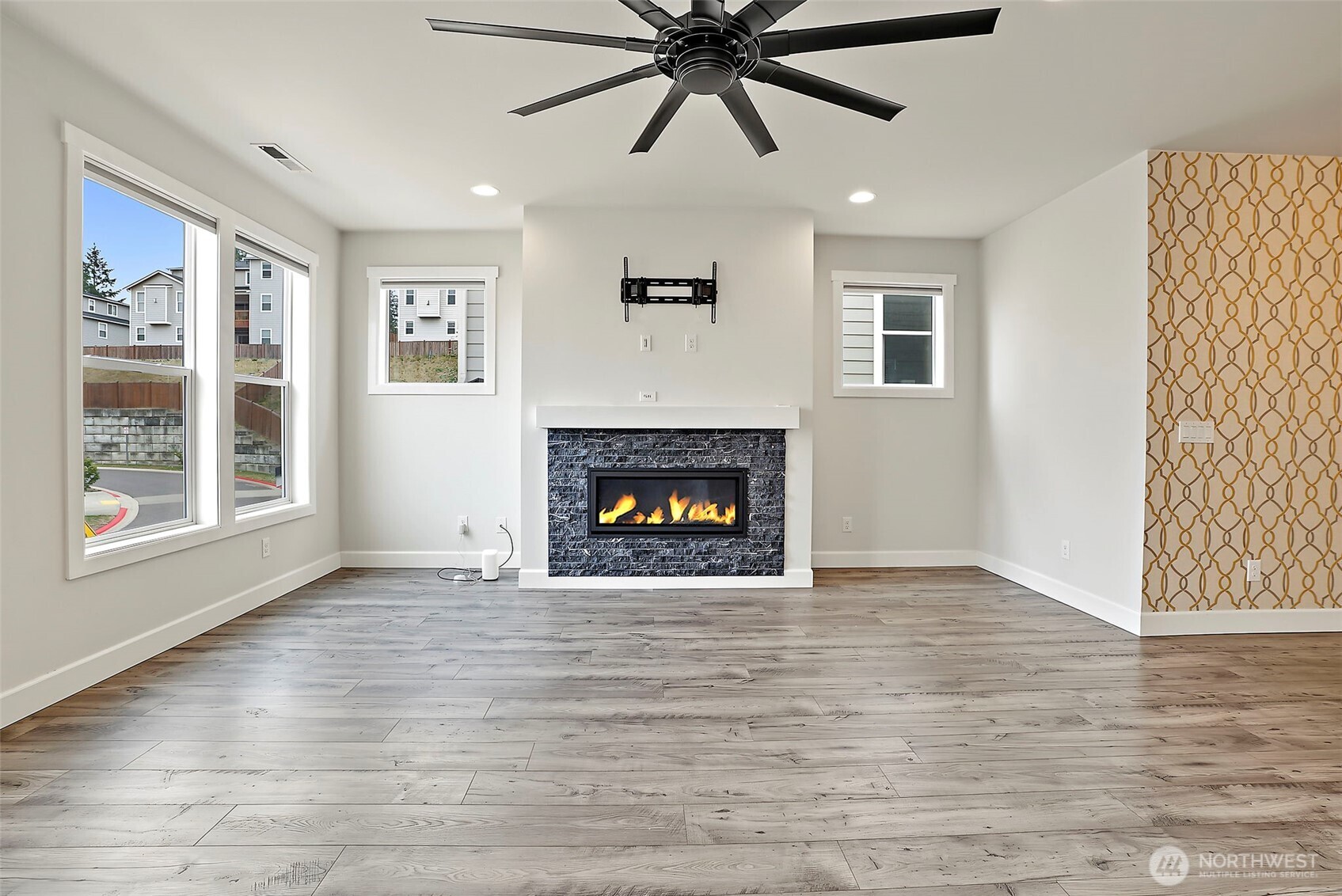 8478 28th Street Ct Property Photo 14