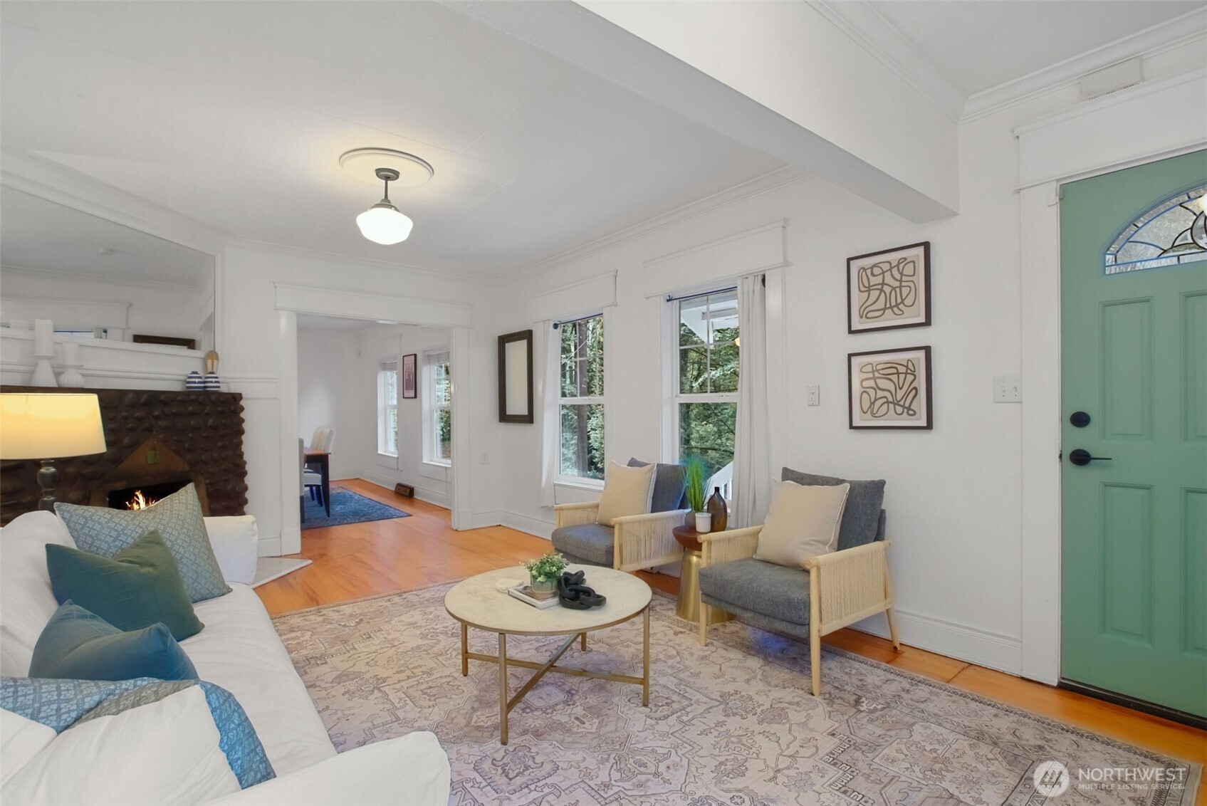 2106 Fairmount Avenue Property Photo 3