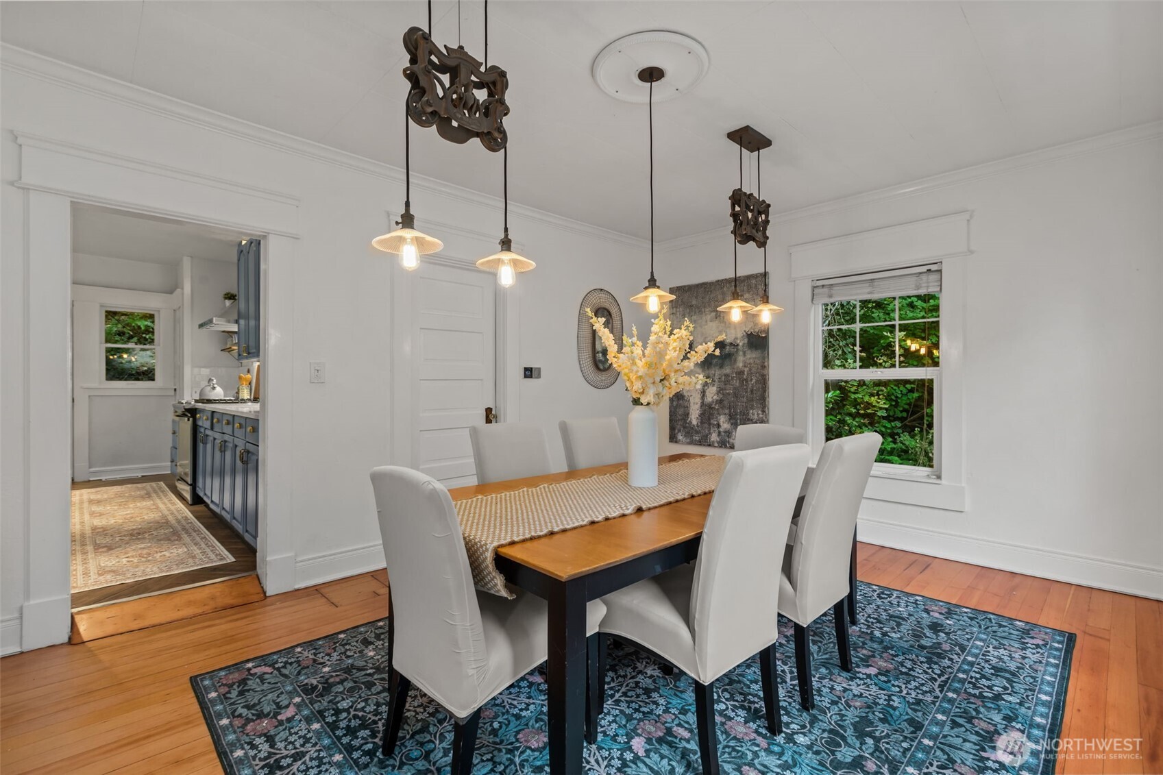2106 Fairmount Avenue Property Photo 6
