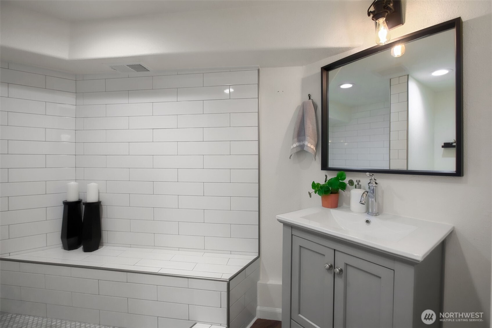 2106 Fairmount Avenue Property Photo 33
