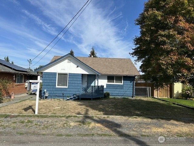 2205 Columbia Ave Property Photo 29