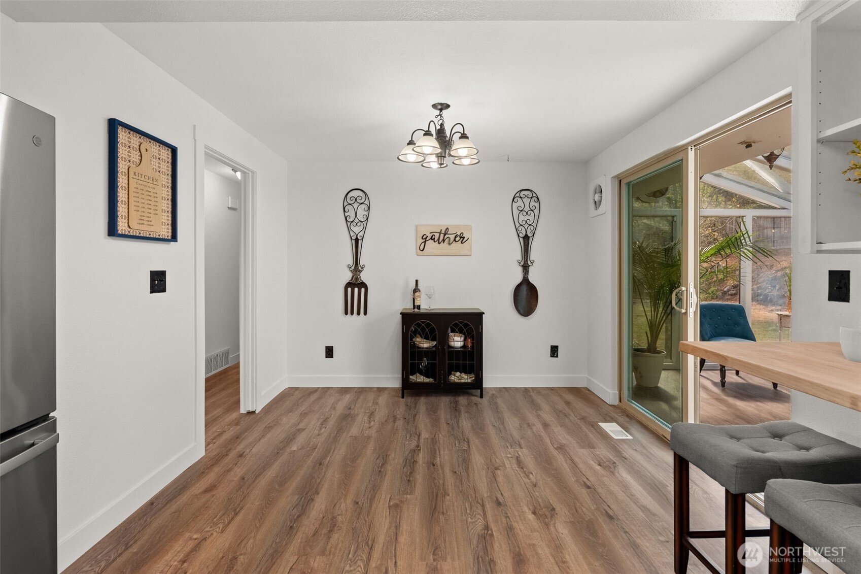 1414 Woodside Drive Property Photo 13