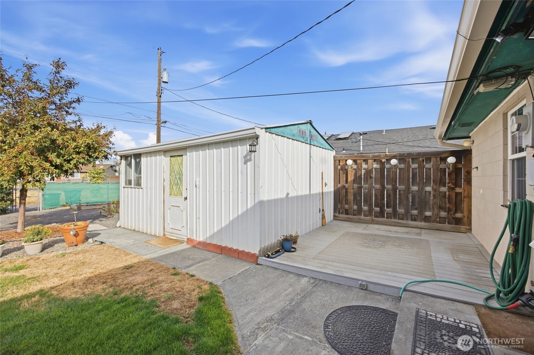1442 W Lee Street Property Photo 13