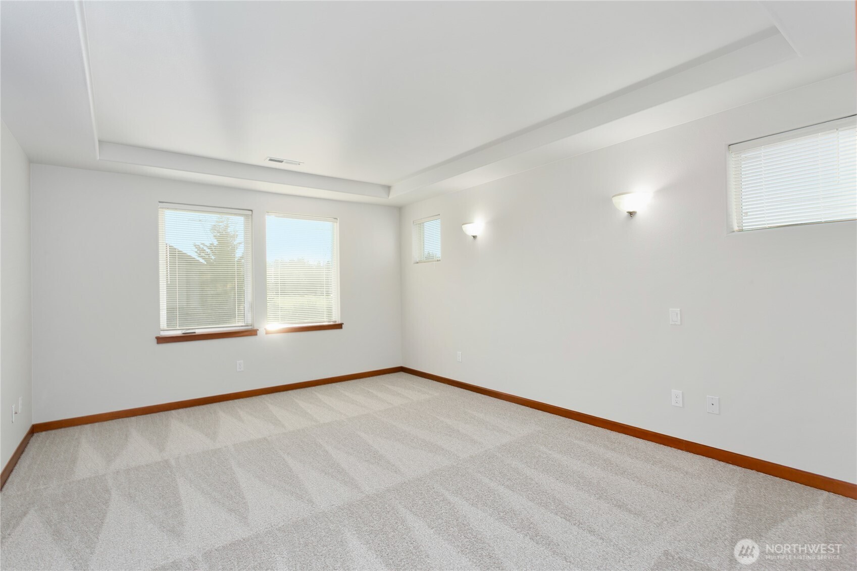 2433 43rd Avenue Property Photo 19