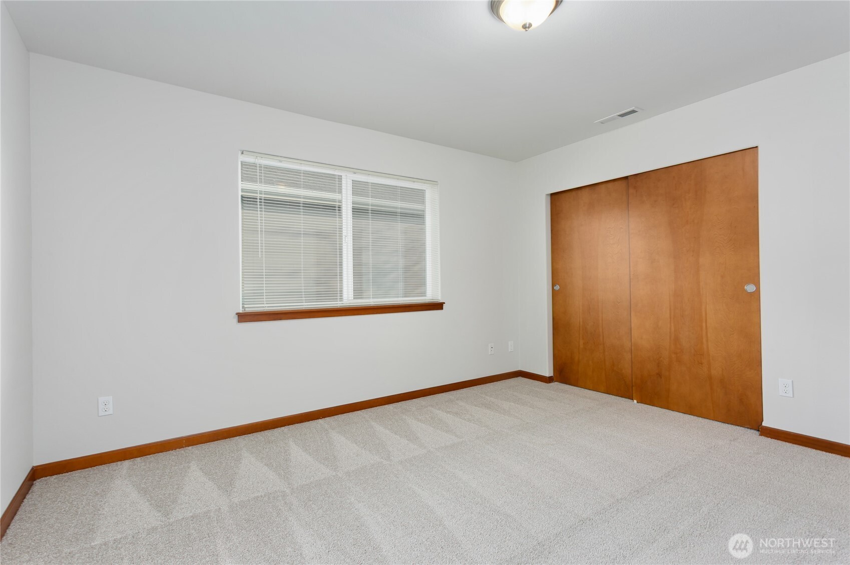 2433 43rd Avenue Property Photo 29