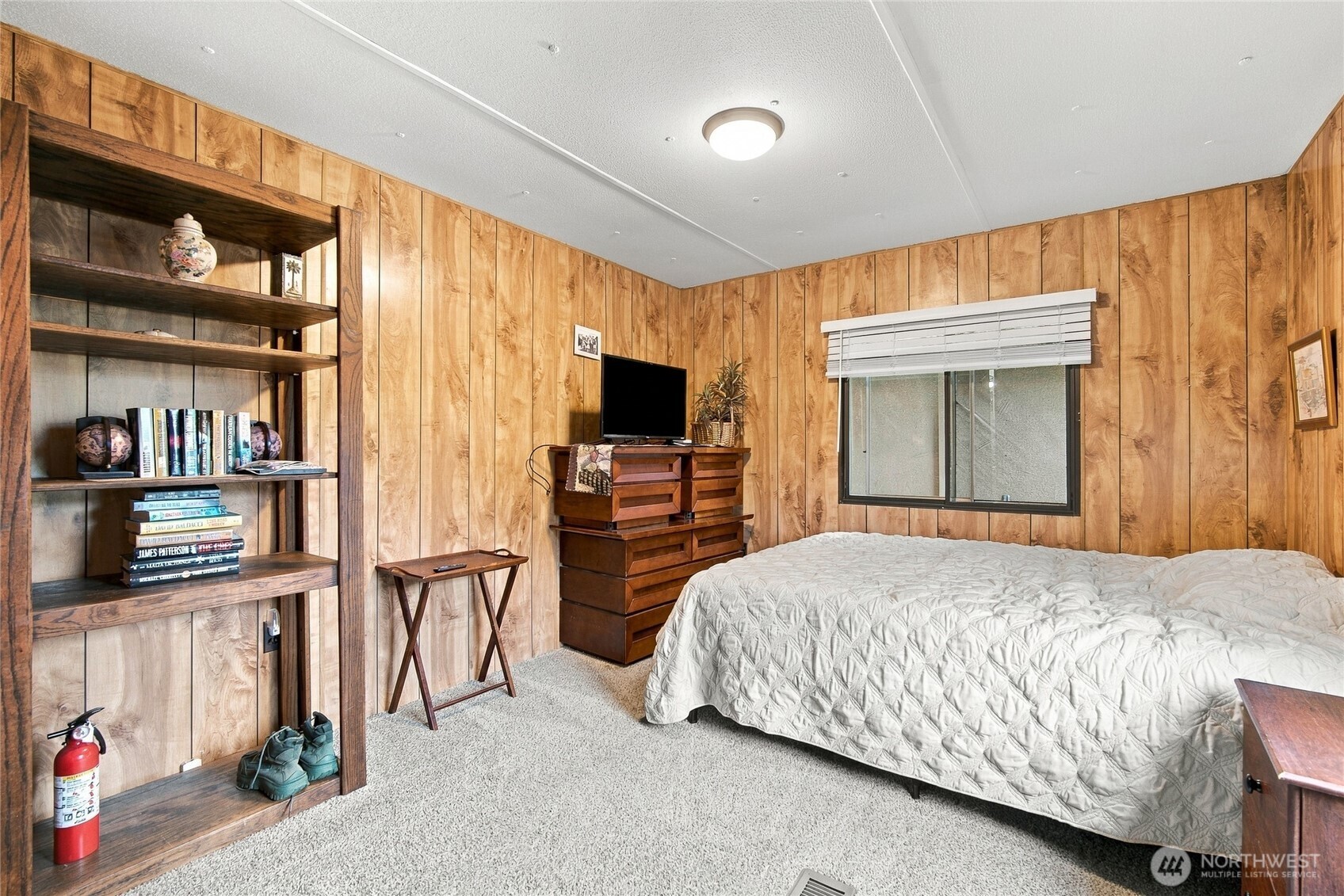 319 Laird Place Property Photo 15