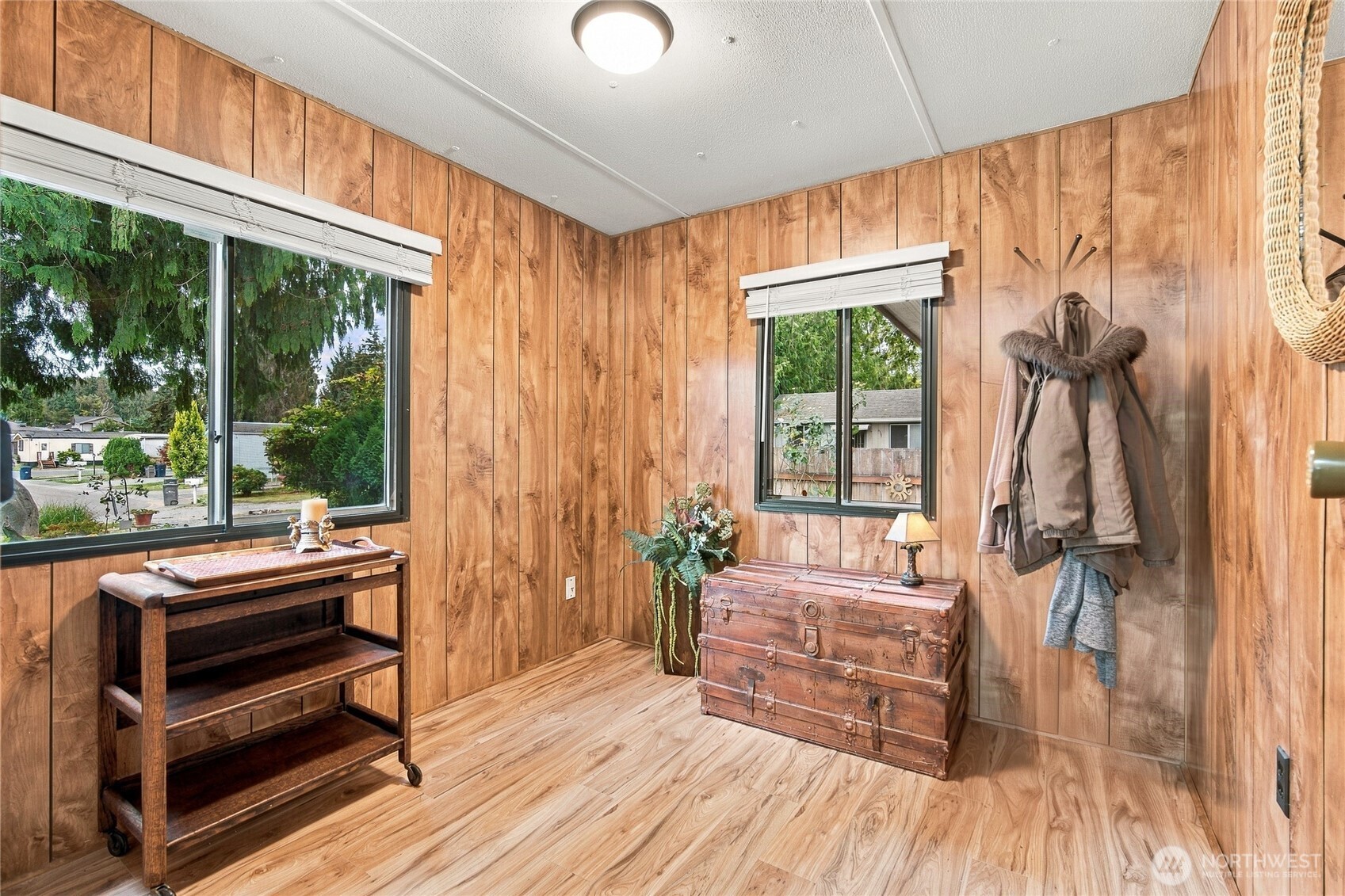 319 Laird Place Property Photo 20