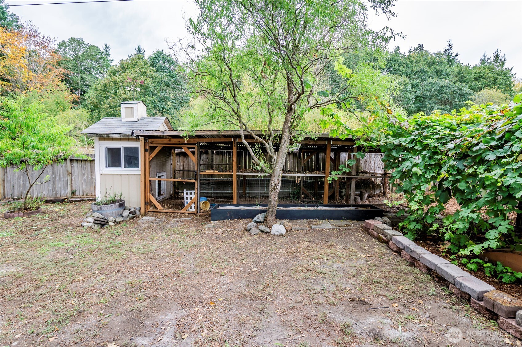 412 Volesky Drive Property Photo 35