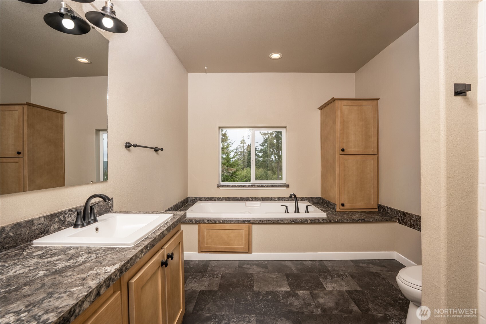 203 Oppelt Road Property Photo 12