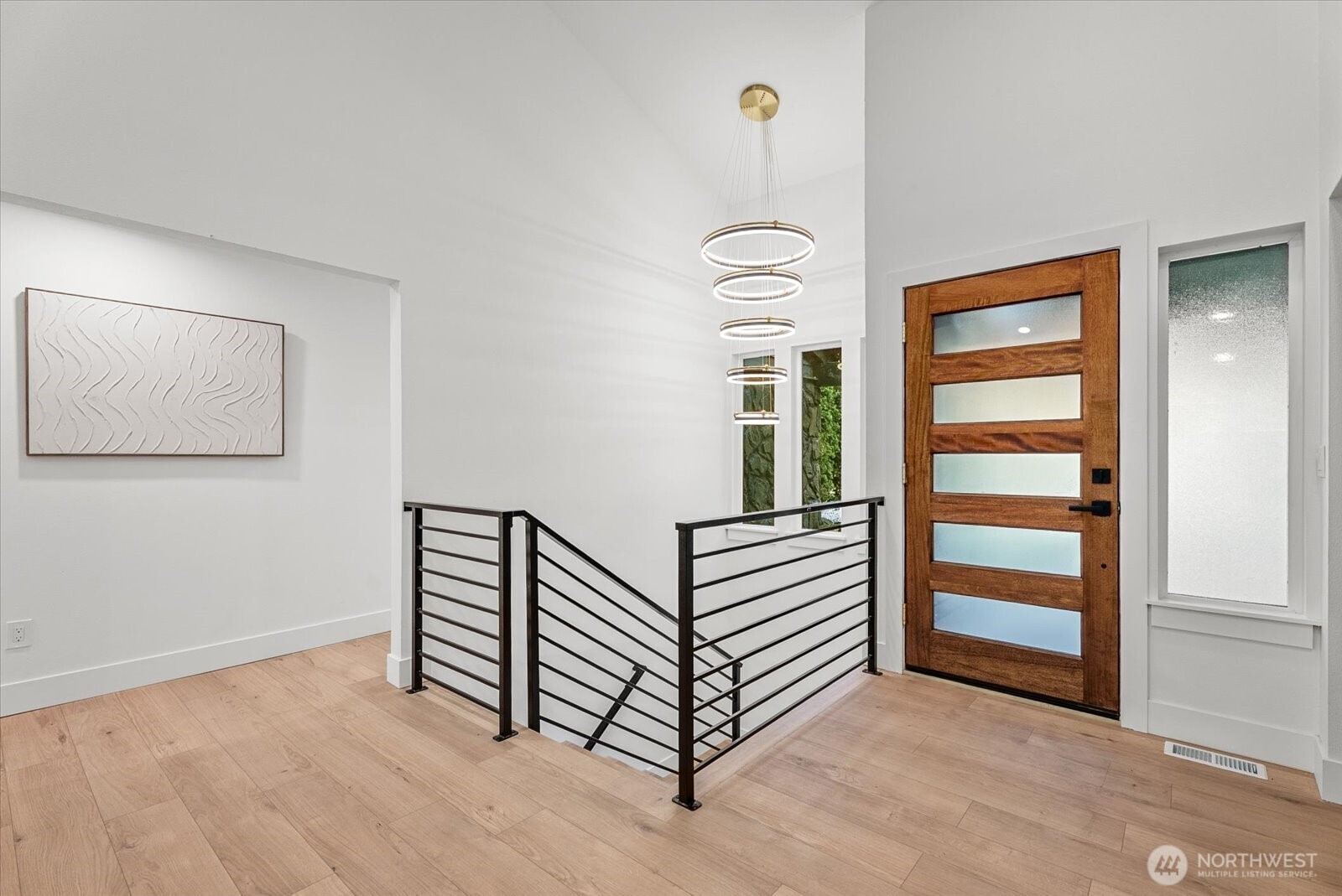 17037 154th Place Property Photo 6