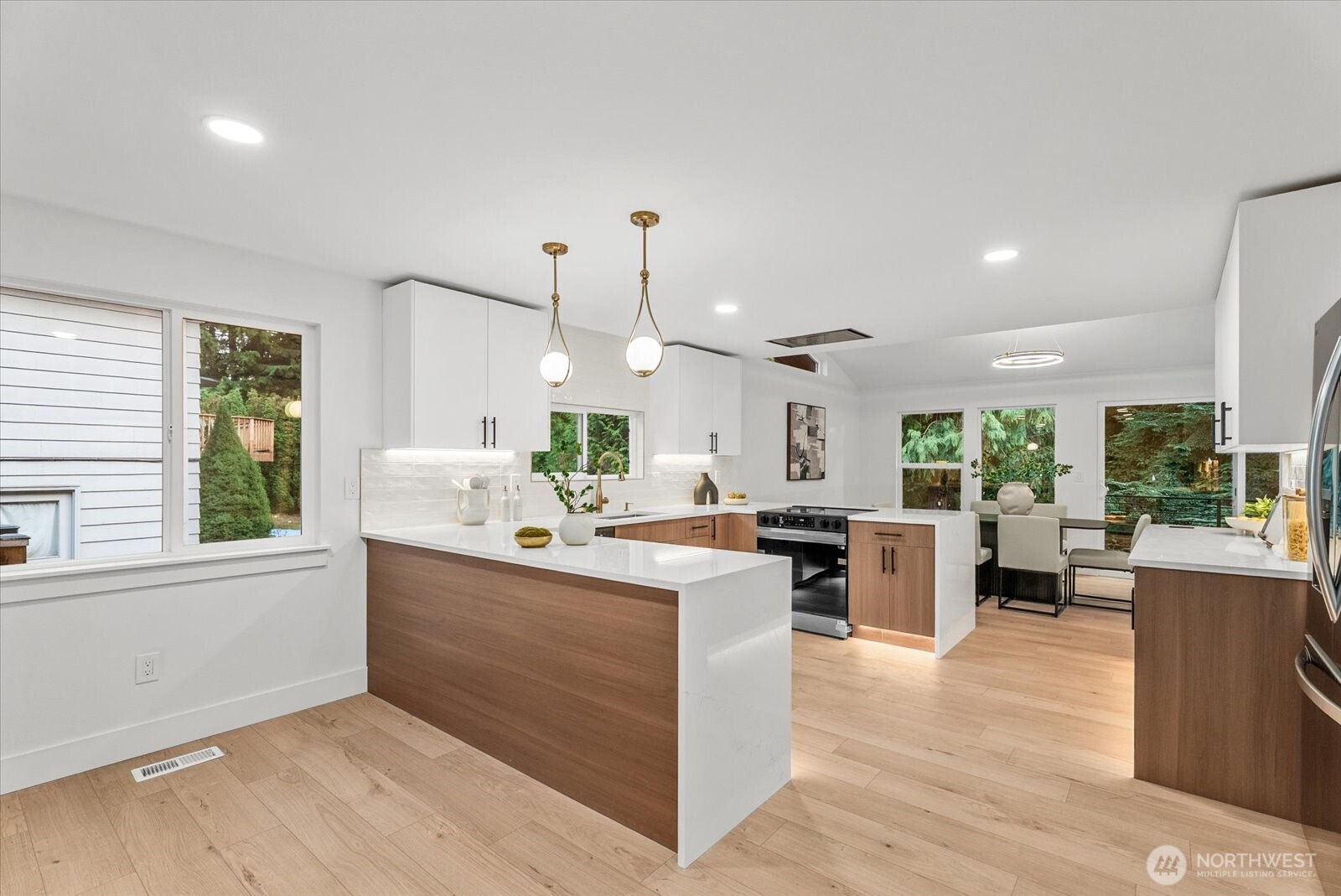 17037 154th Place Property Photo 15