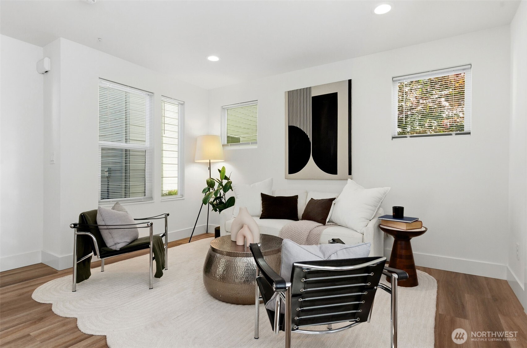5947 41st Avenue B Property Photo 9