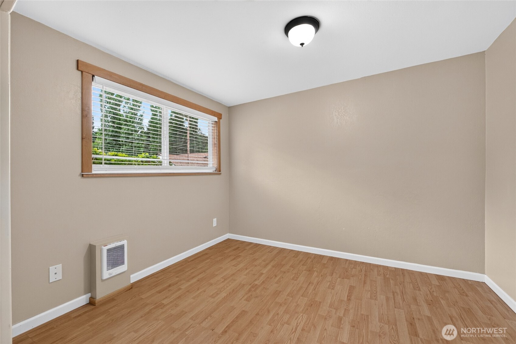 210 N Street Property Photo 19