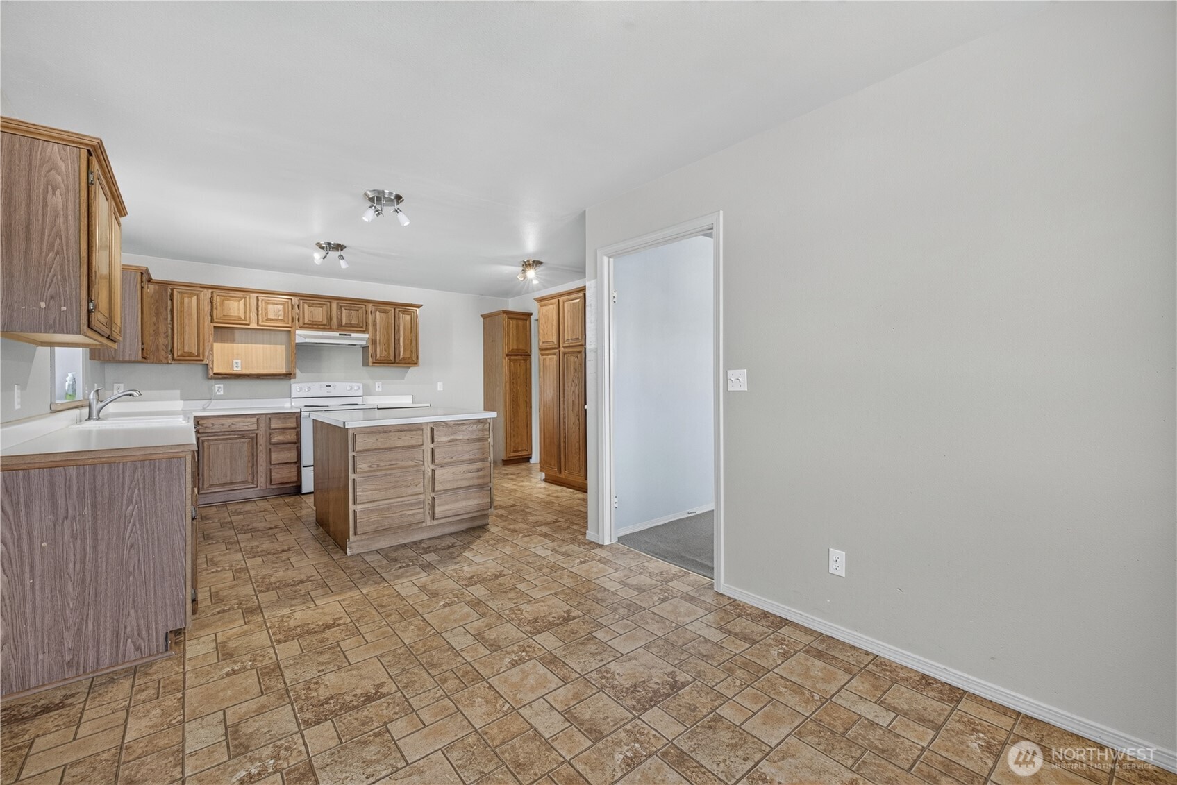 29 Nob Hill Drive Property Photo 14